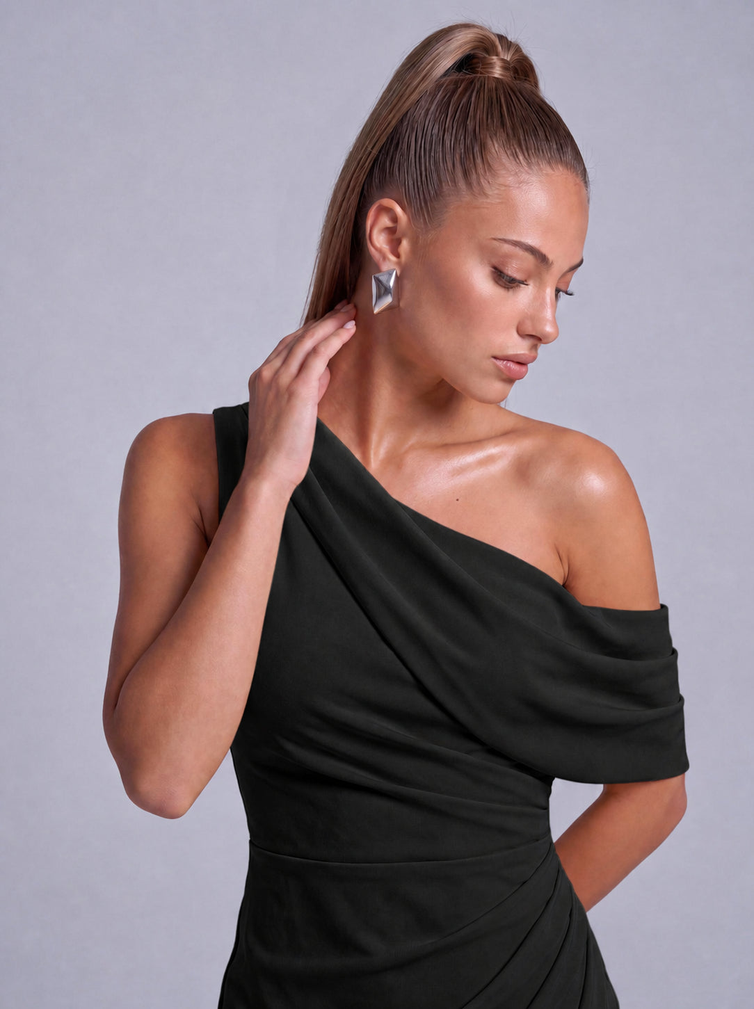 One-Shoulder Draped Ruched Slit Mermaid Maxi Dress – Prom & Evening Gown - Black - View 5