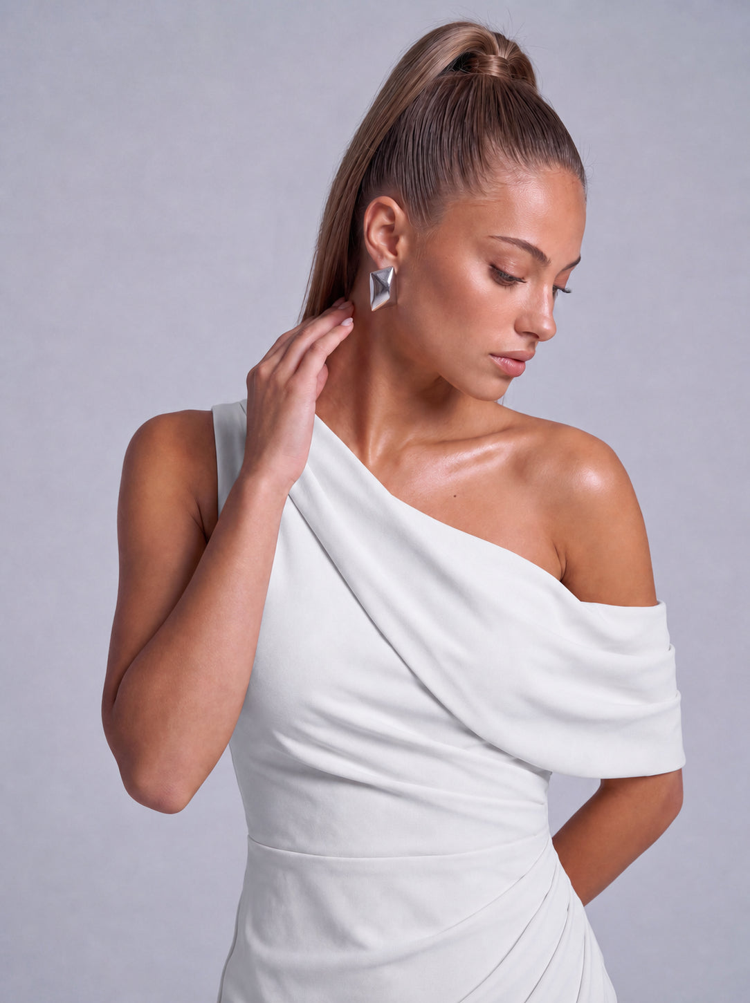 One-Shoulder Draped Ruched Slit Mermaid Maxi Dress – Prom & Evening Gown - White - View 5